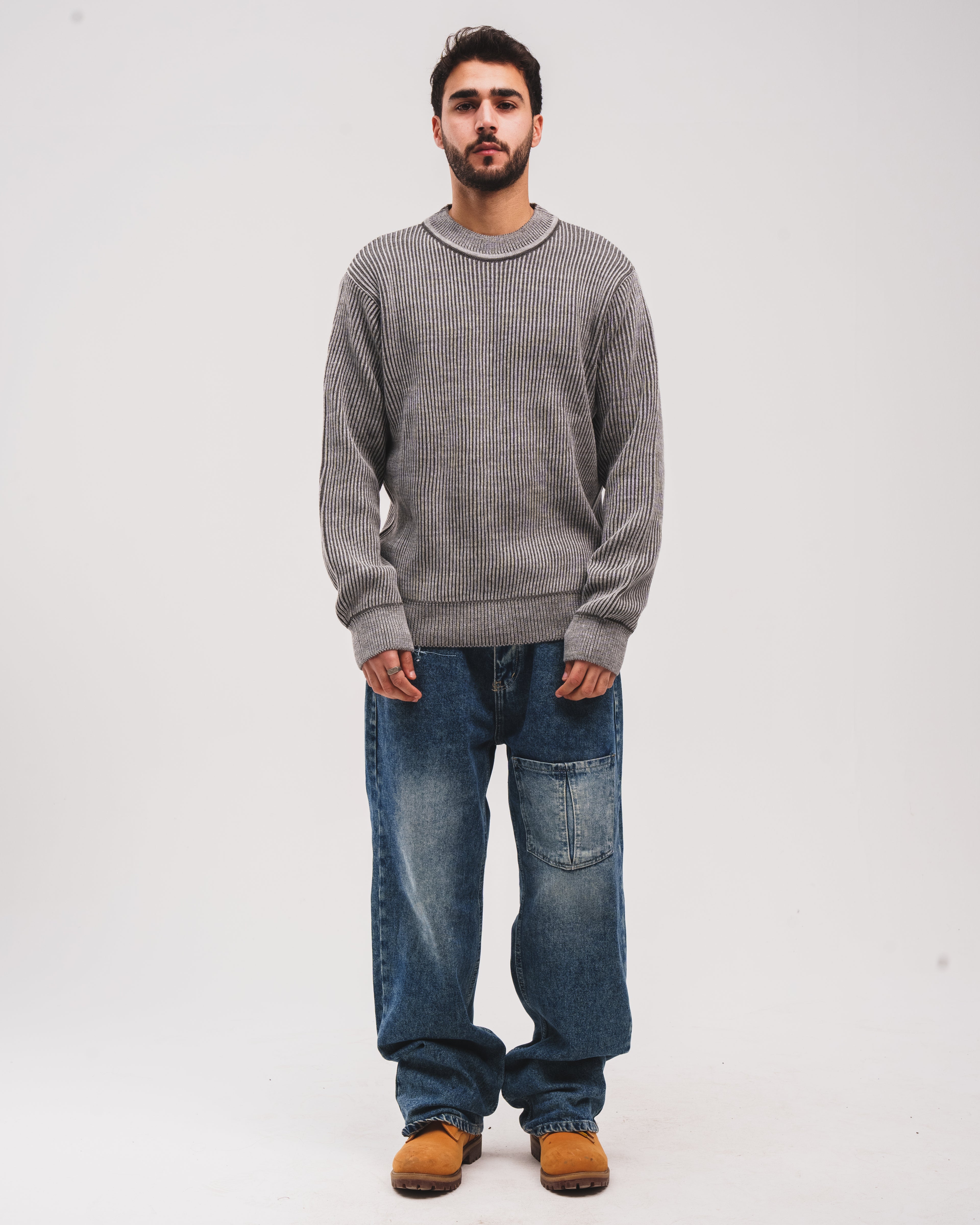 The Double Knitted Crewneck - Charcoal X Light Grey