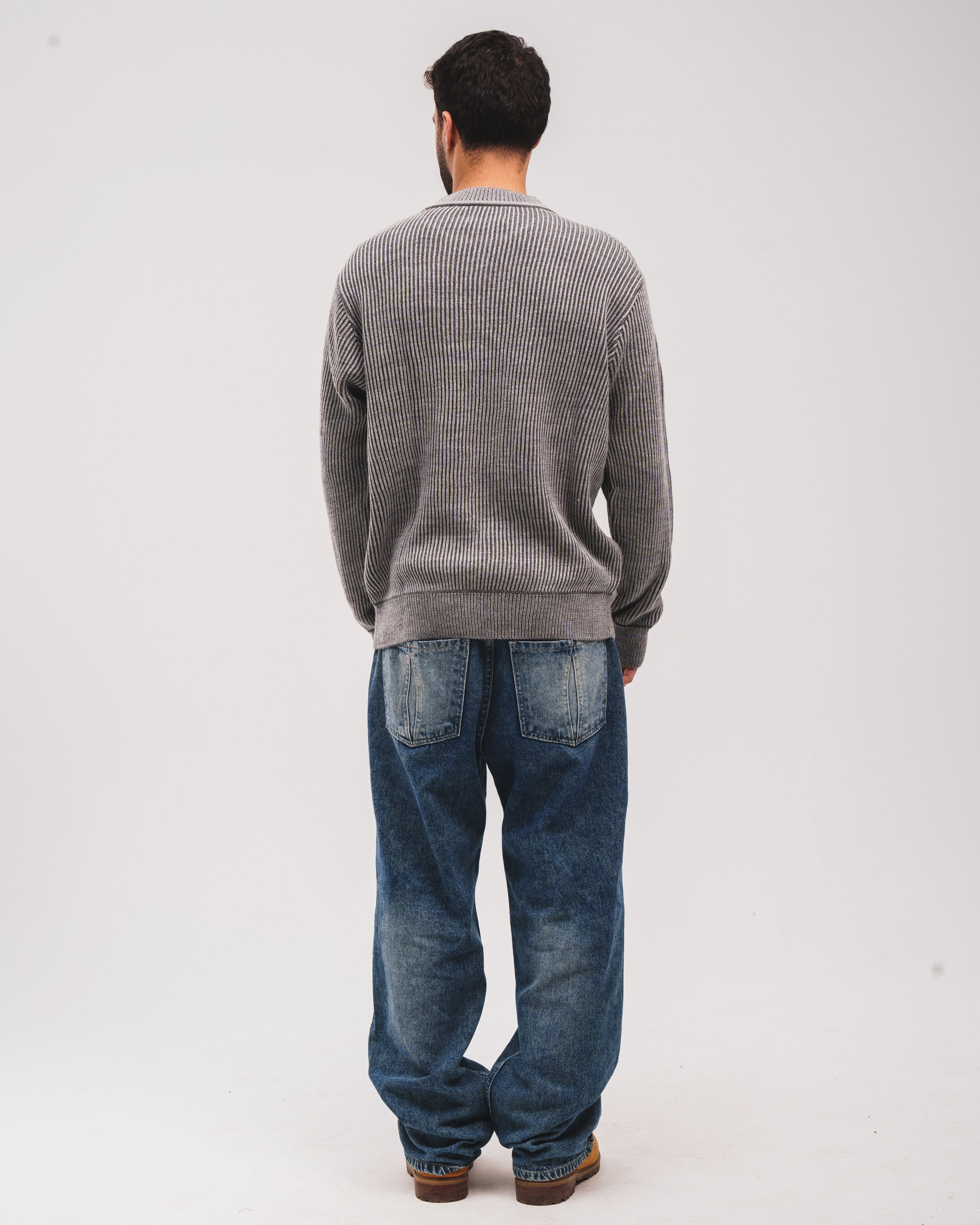 The Double Knitted Crewneck - Charcoal X Light Grey