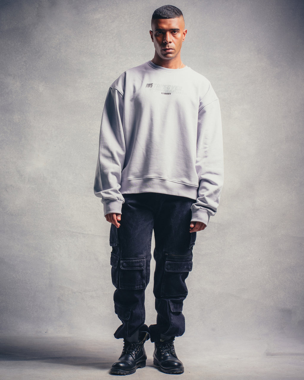 Rally Crewneck - Silver