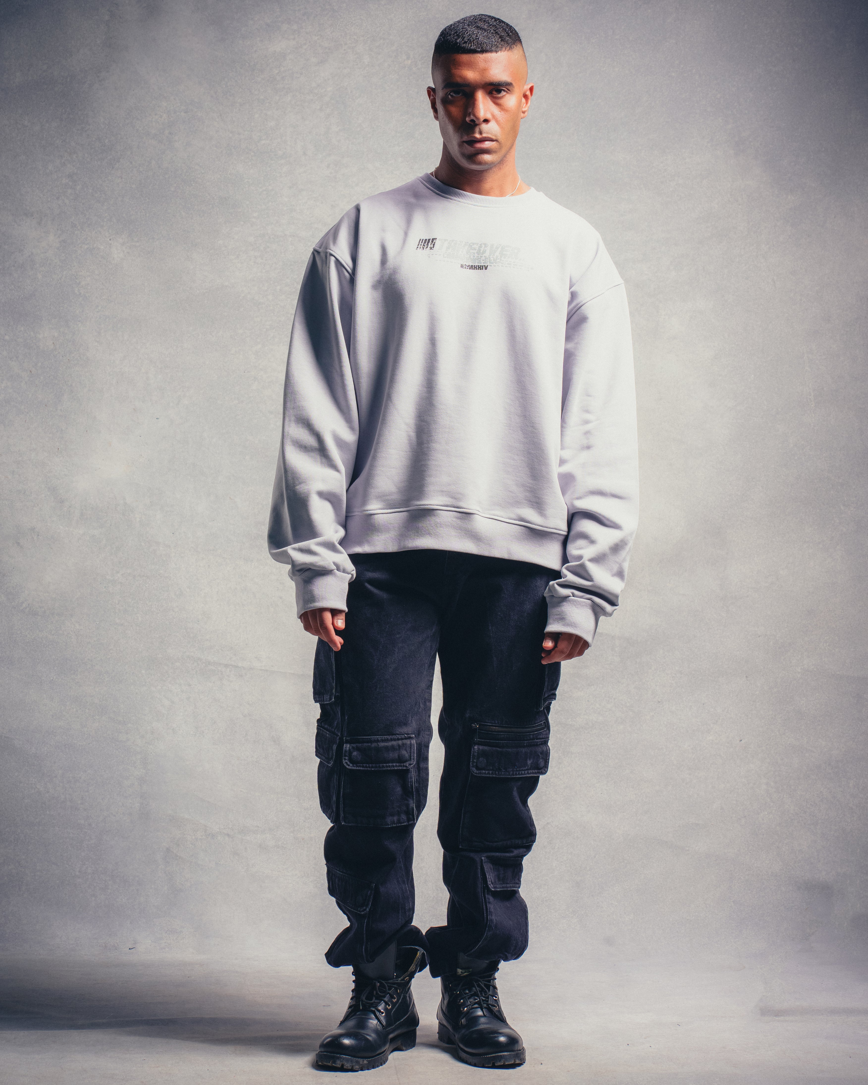 Rally Crewneck - Silver