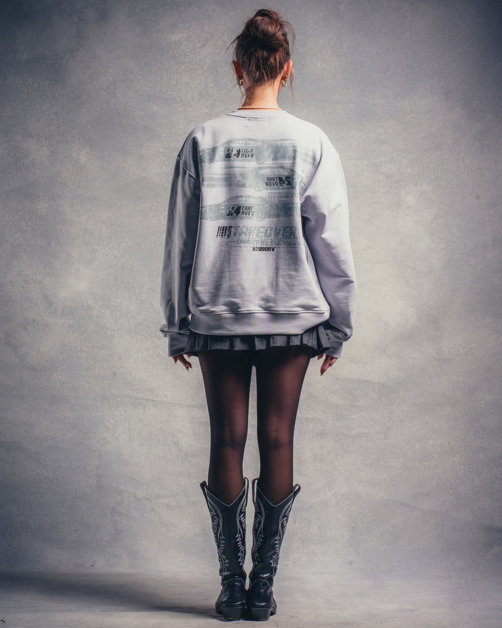 Rally Crewneck - Silver